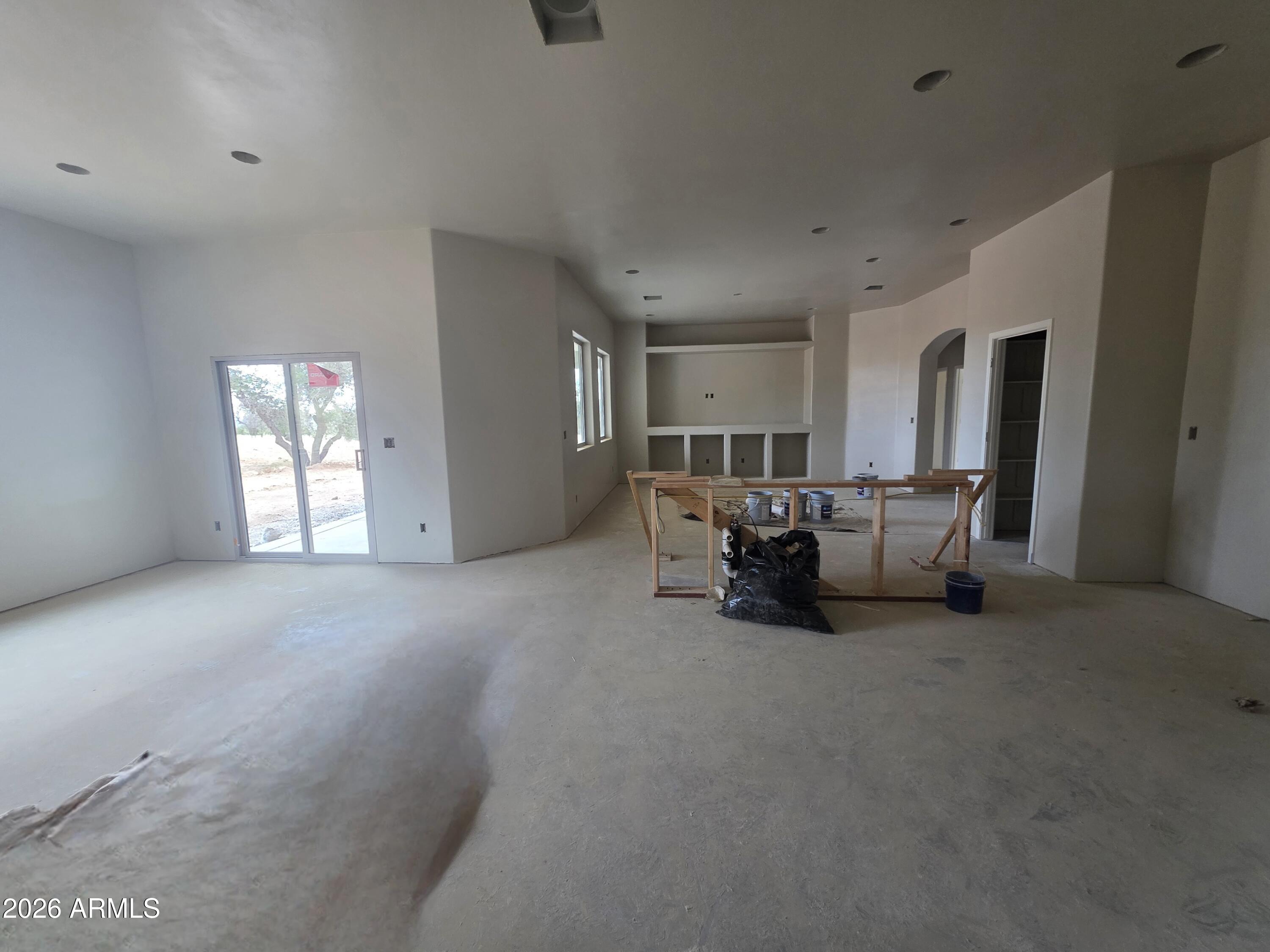 5329 E HIDDEN OAK Drive