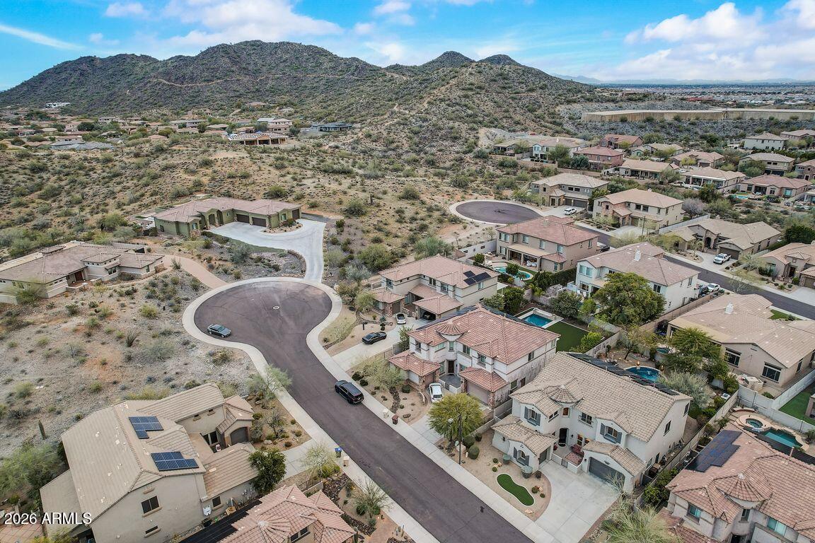 WESTWING MOUNTAIN - Residential