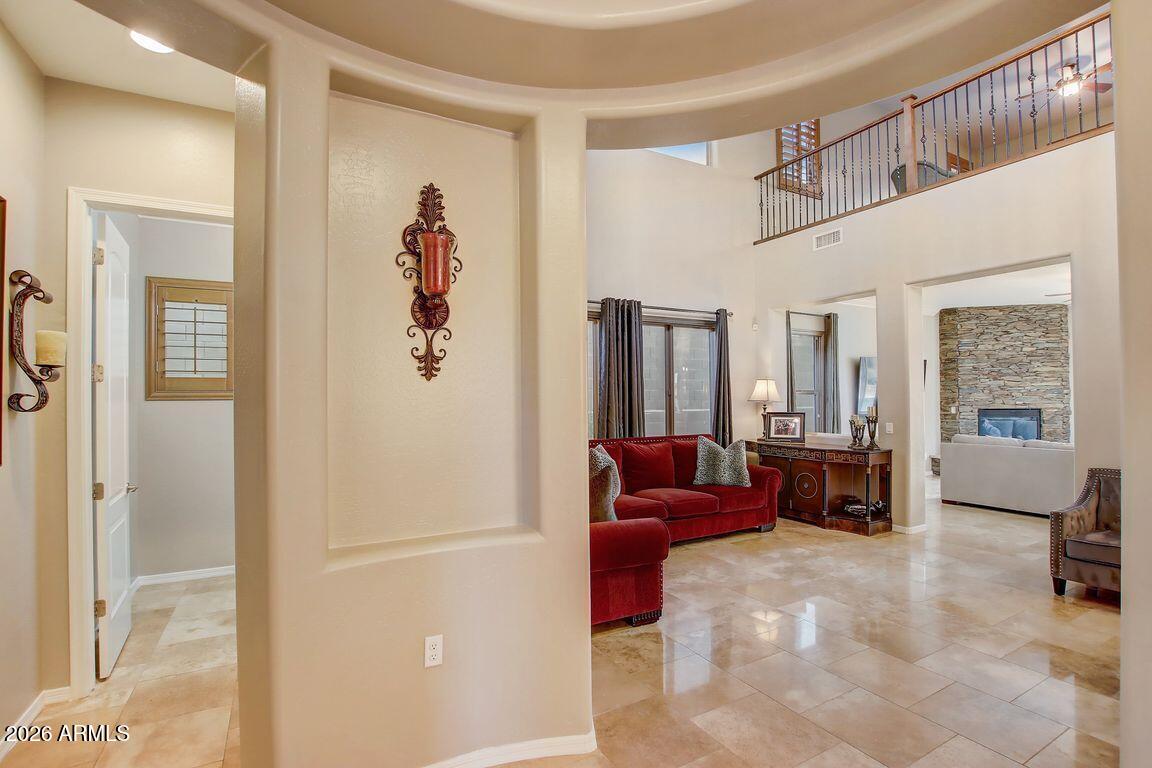 WESTWING MOUNTAIN - Residential