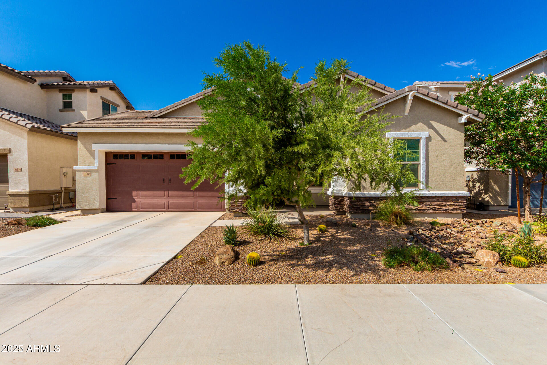 Homes for Sale in Queen Creek Arizona 1 21082 E VIA DEL SOL --