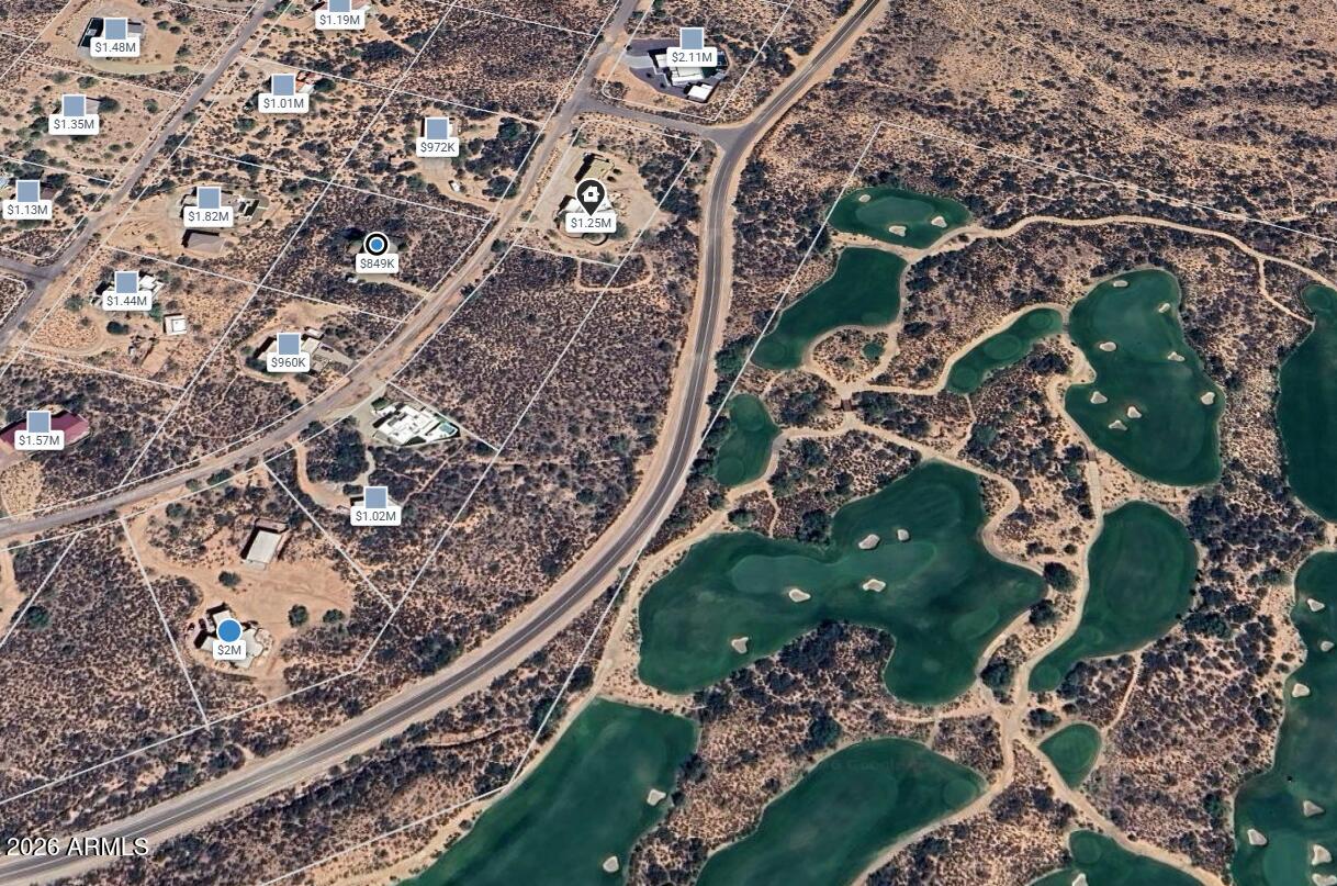 TONTO HILLS - Land