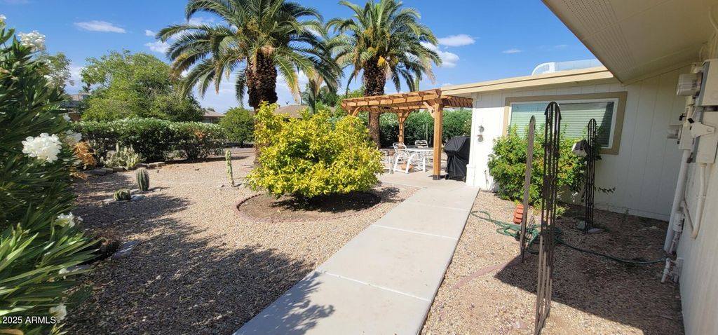 Photo of 13218 W La Terraza Drive, Sun City West, AZ 85375 (MLS # 6888000)