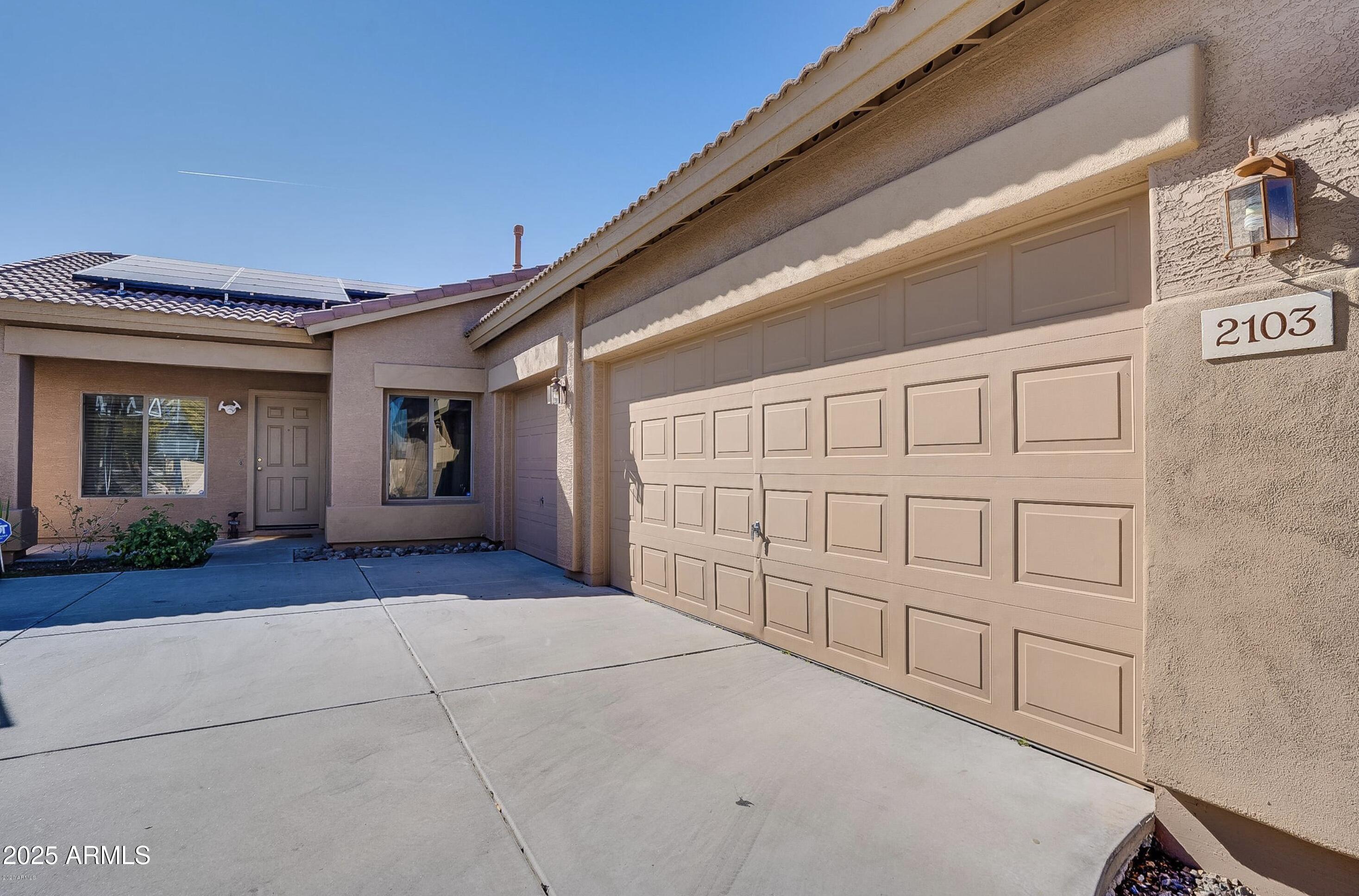 2103 W CARTER Road