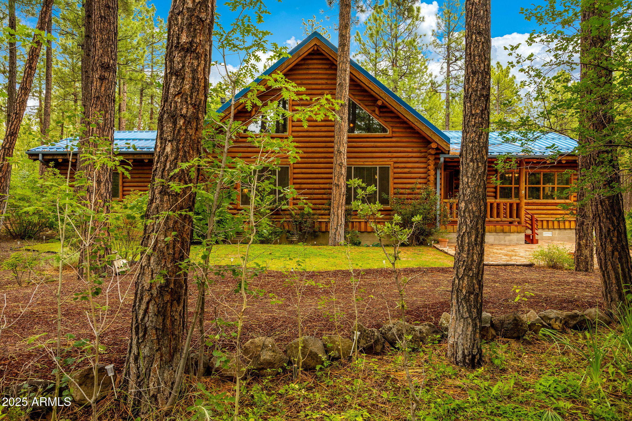 368 W RIM Road