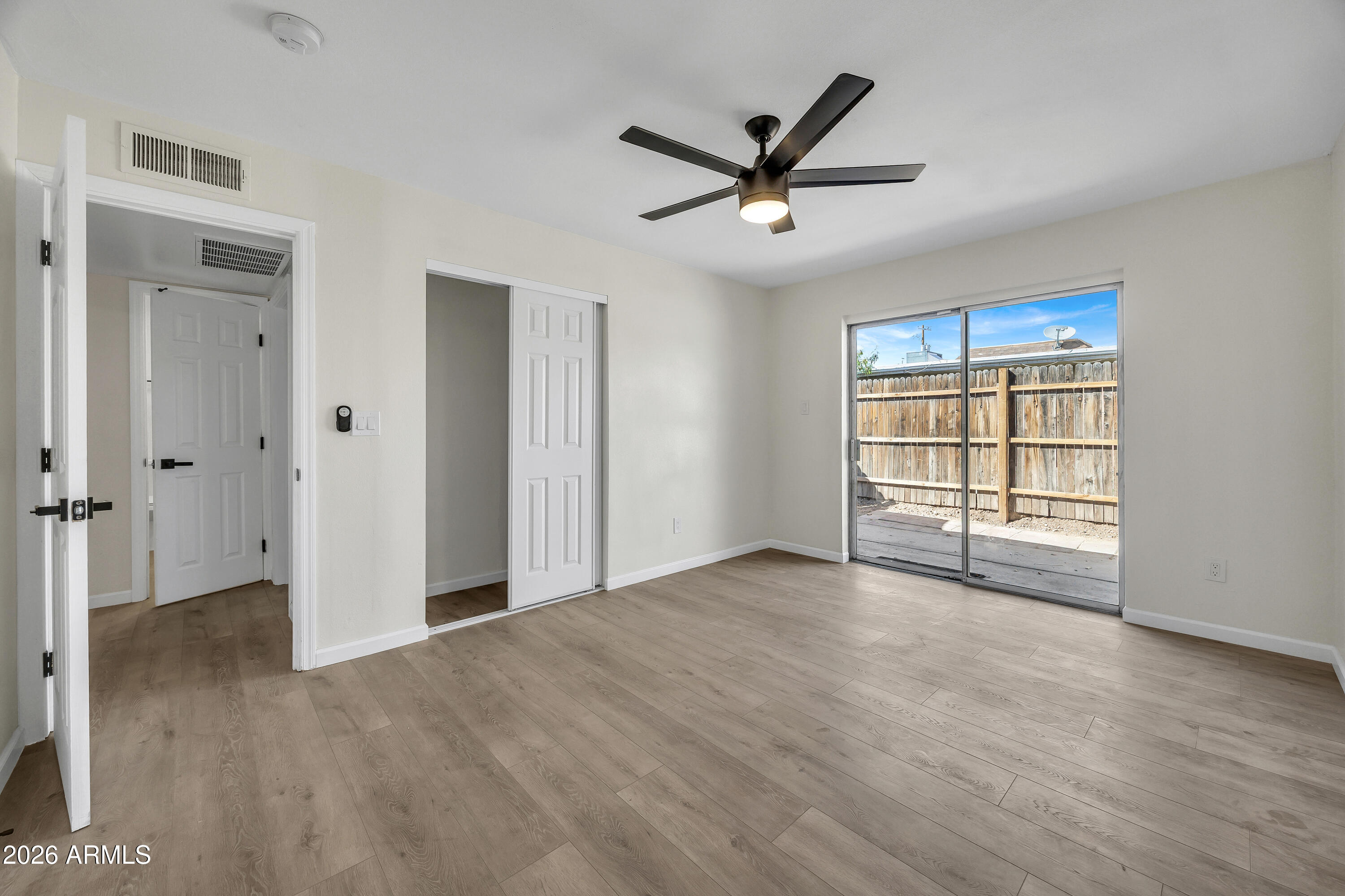 6735 N 16 th Street 4