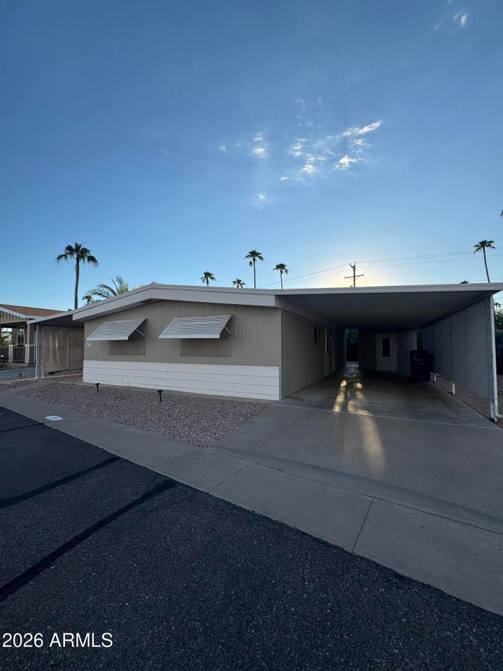 Photo 1 of 20 — 3104 E Broadway Road, Mesa, AZ 85204