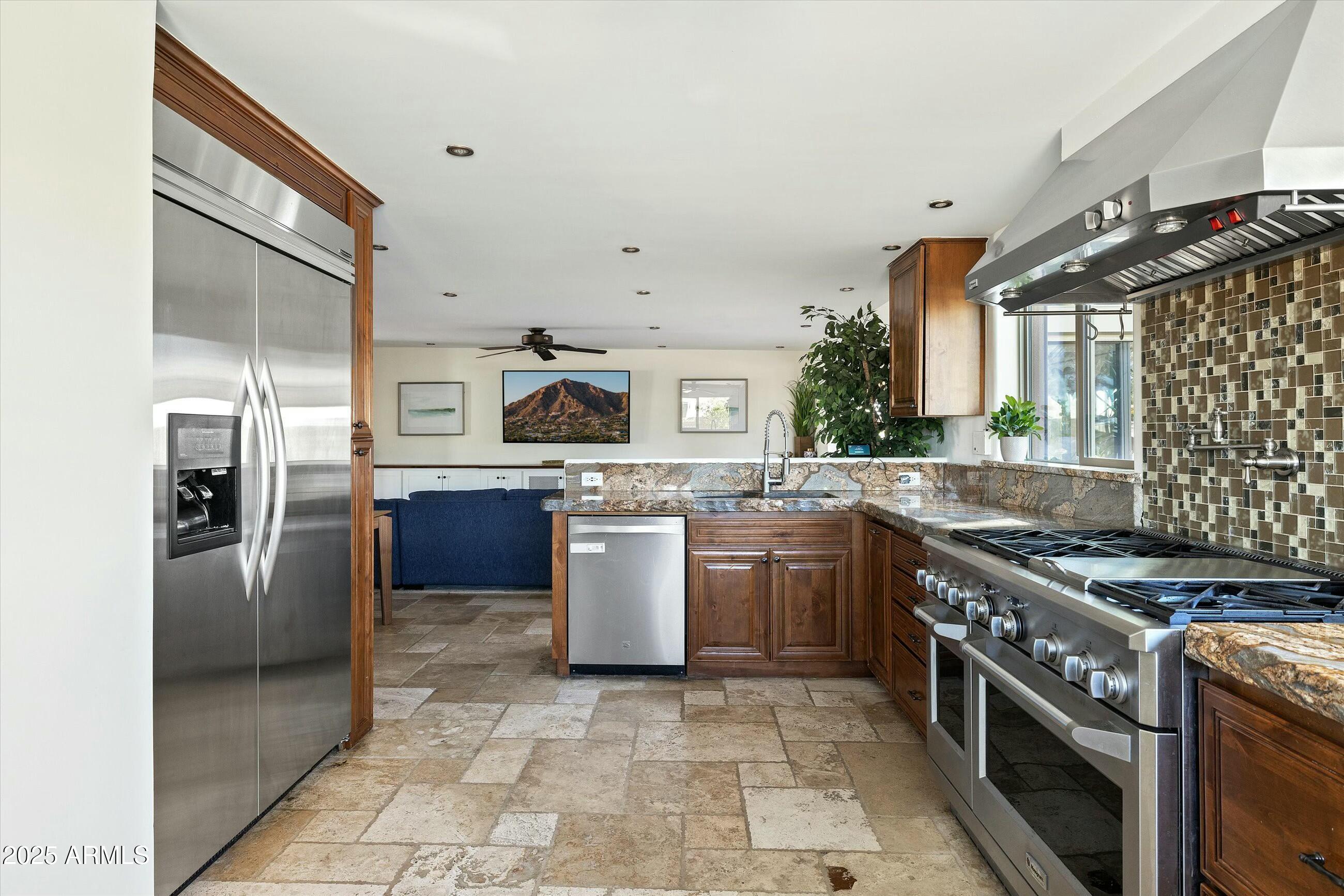 13802 N 64TH Place