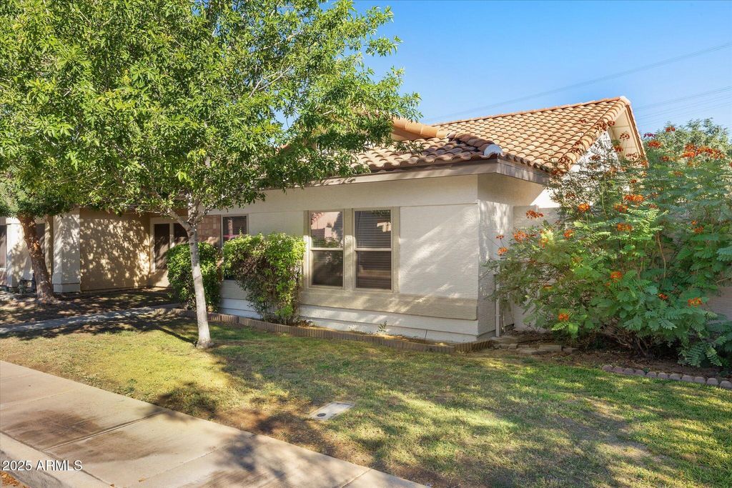 Photo of 908 E Vaughn Avenue, Gilbert, AZ 85234 (MLS # 6925828)