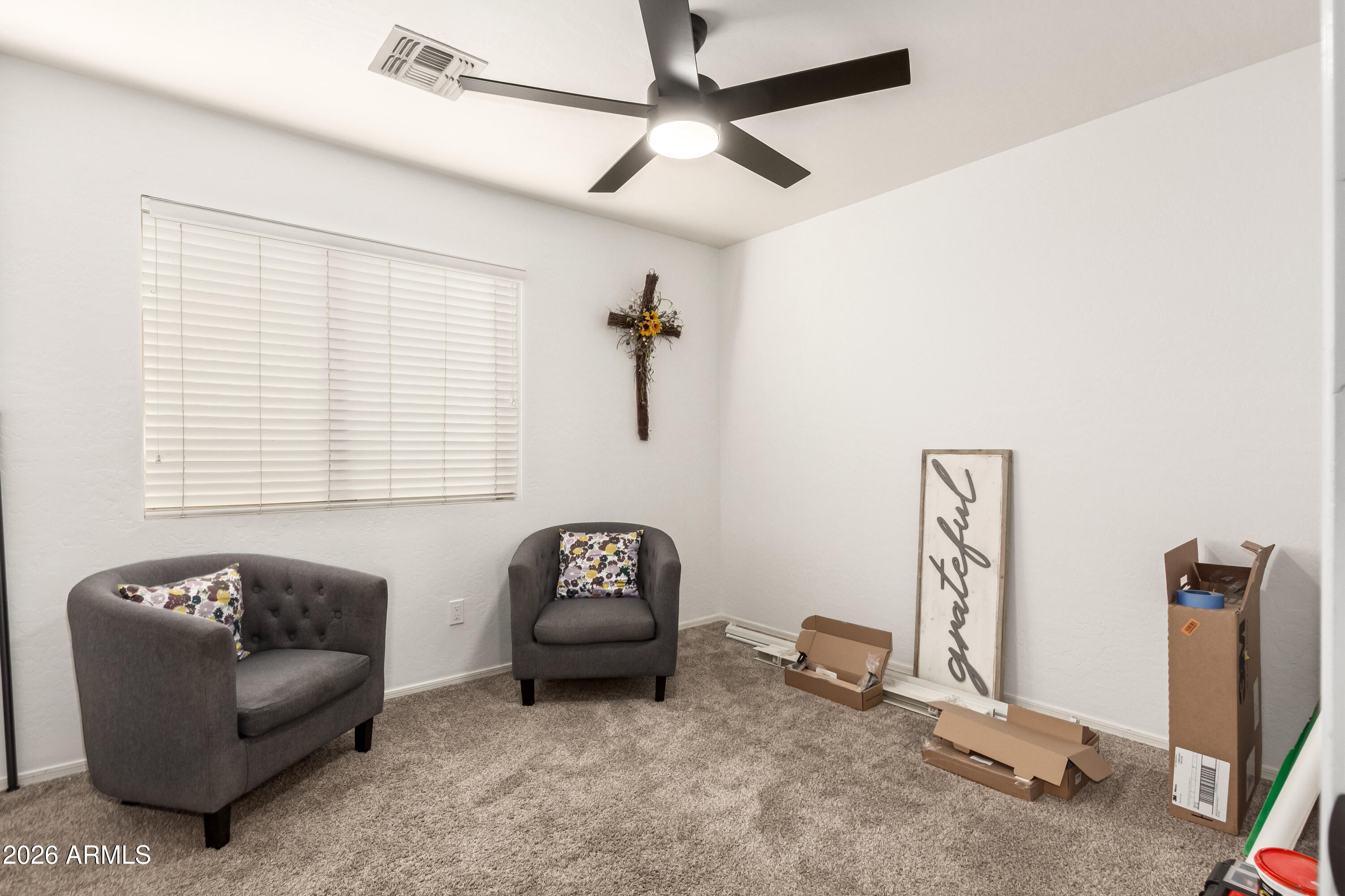 DREAMING SUMMIT UNIT 2A - Residential