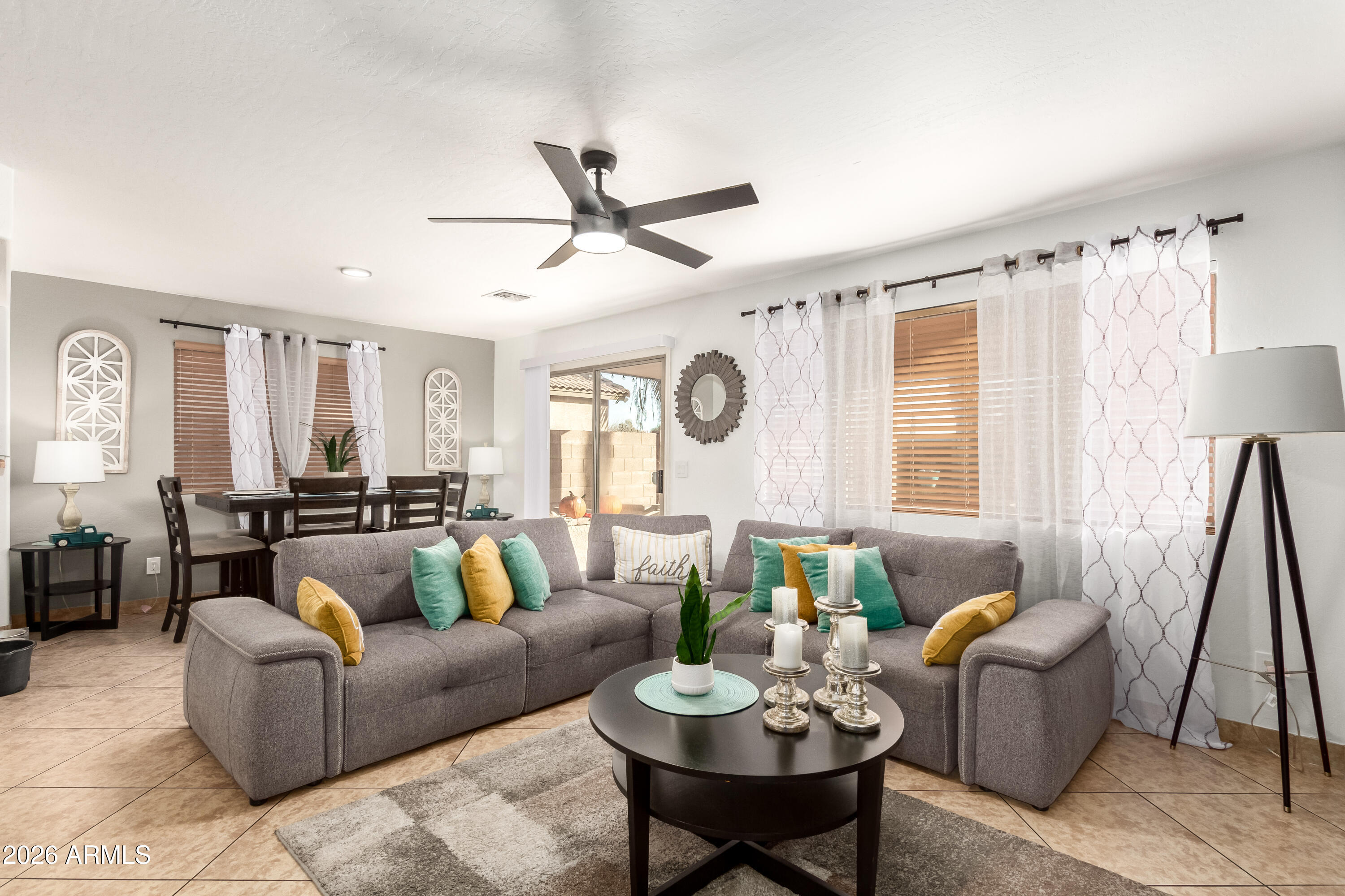 DREAMING SUMMIT UNIT 2A - Residential
