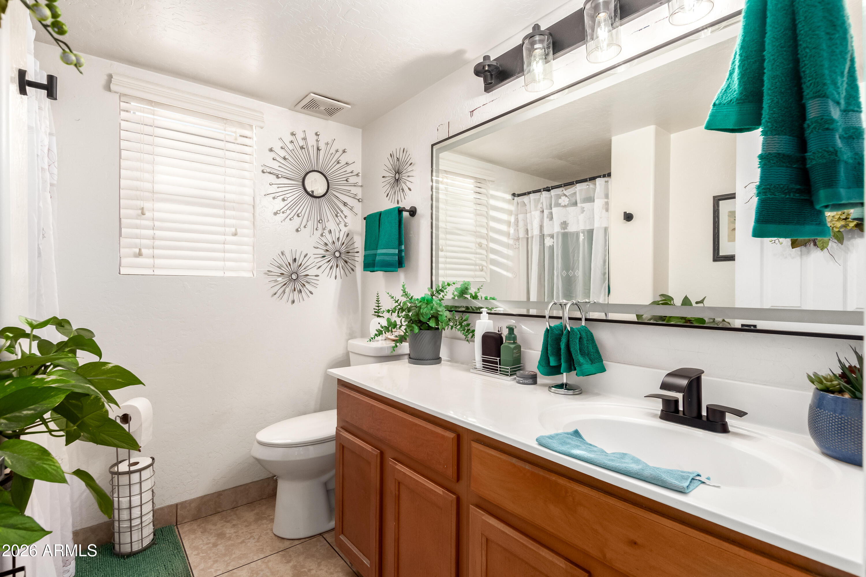 DREAMING SUMMIT UNIT 2A - Residential