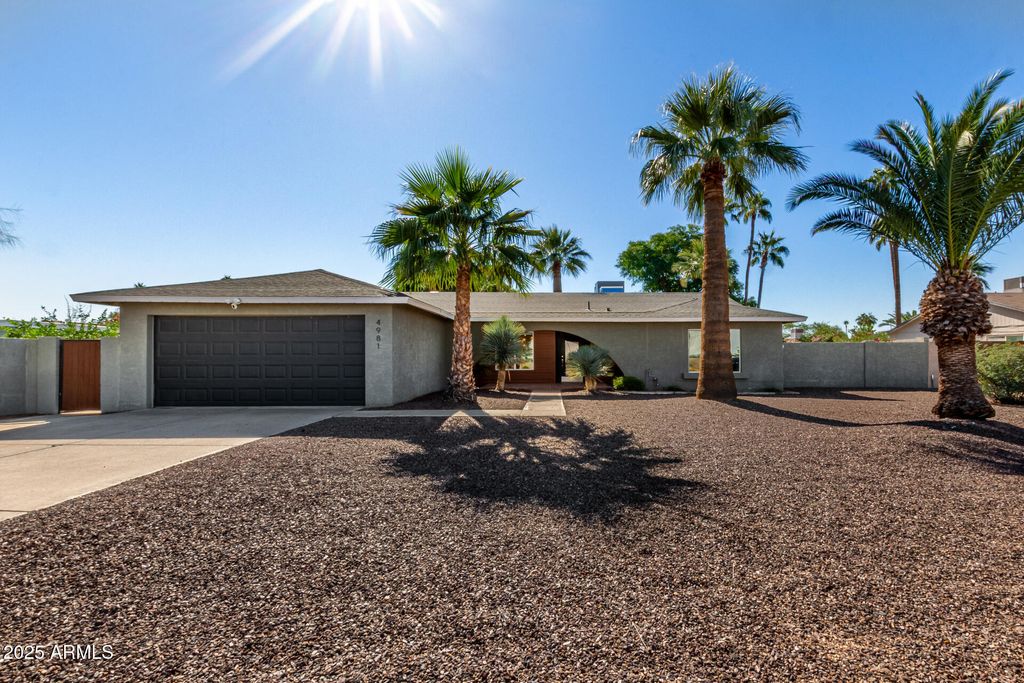 Photo of 4981 E Acoma Drive, Scottsdale, AZ 85254 (MLS # 6944803)