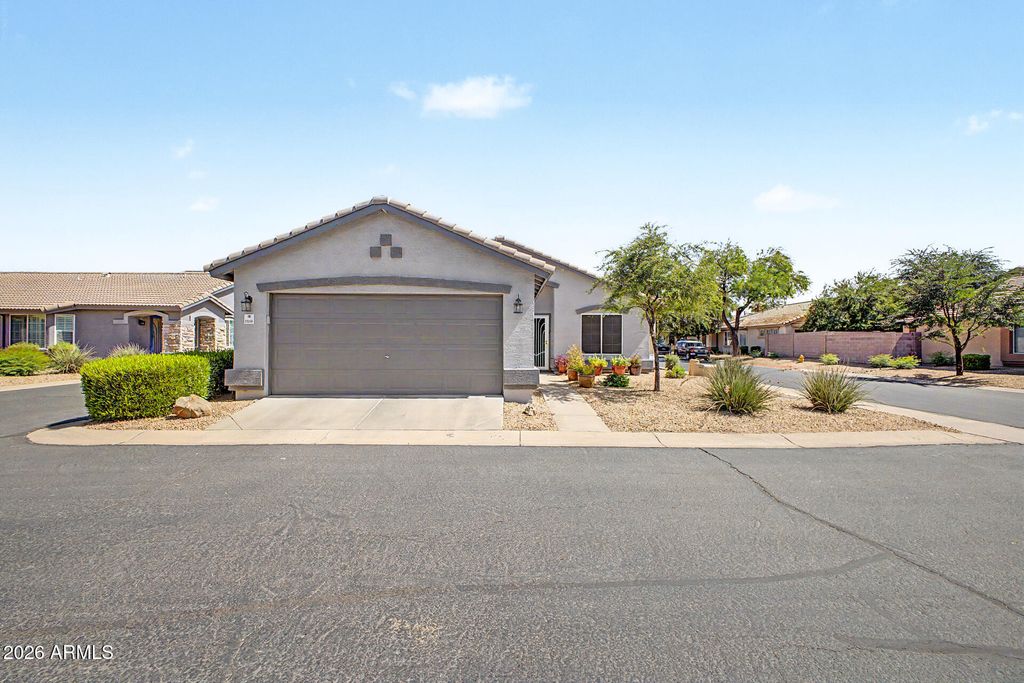 Photo of 16036 N 11th Avenue #1030, Phoenix, AZ 85023 (MLS # 7031239)