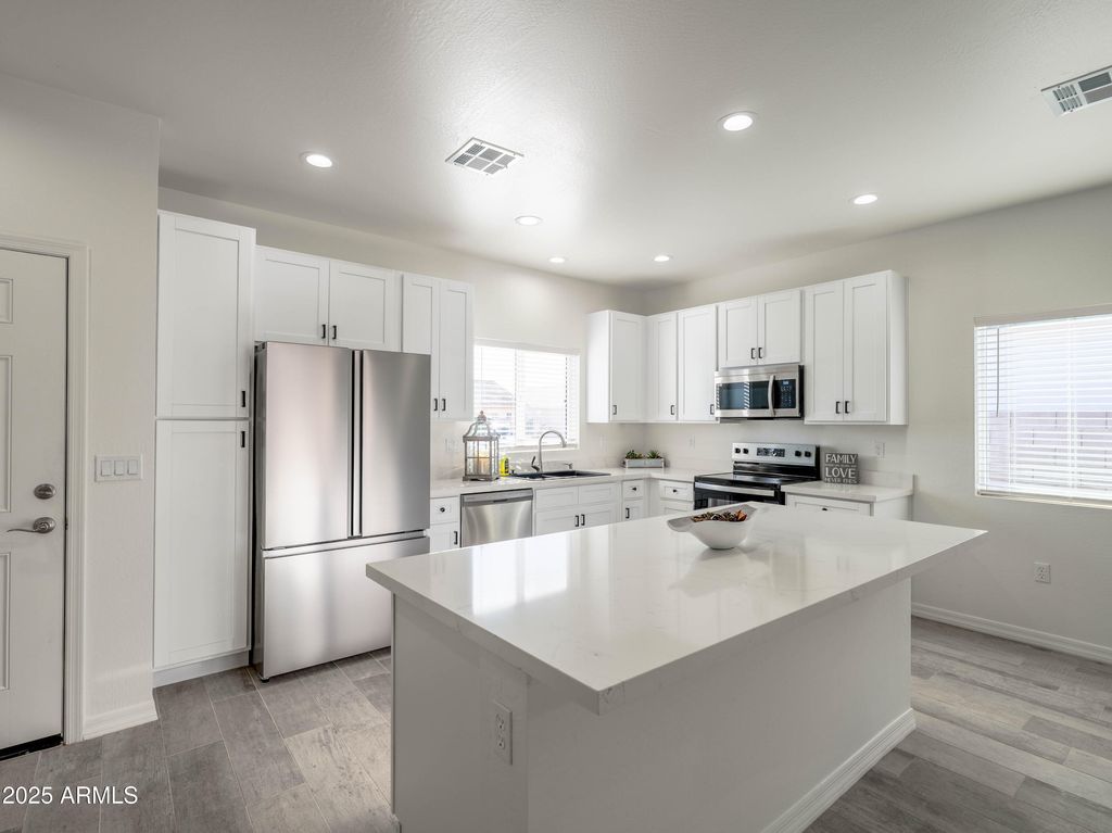 Photo of 14534 S Diablo Road, Arizona City, AZ 85123 (MLS # 6888094)