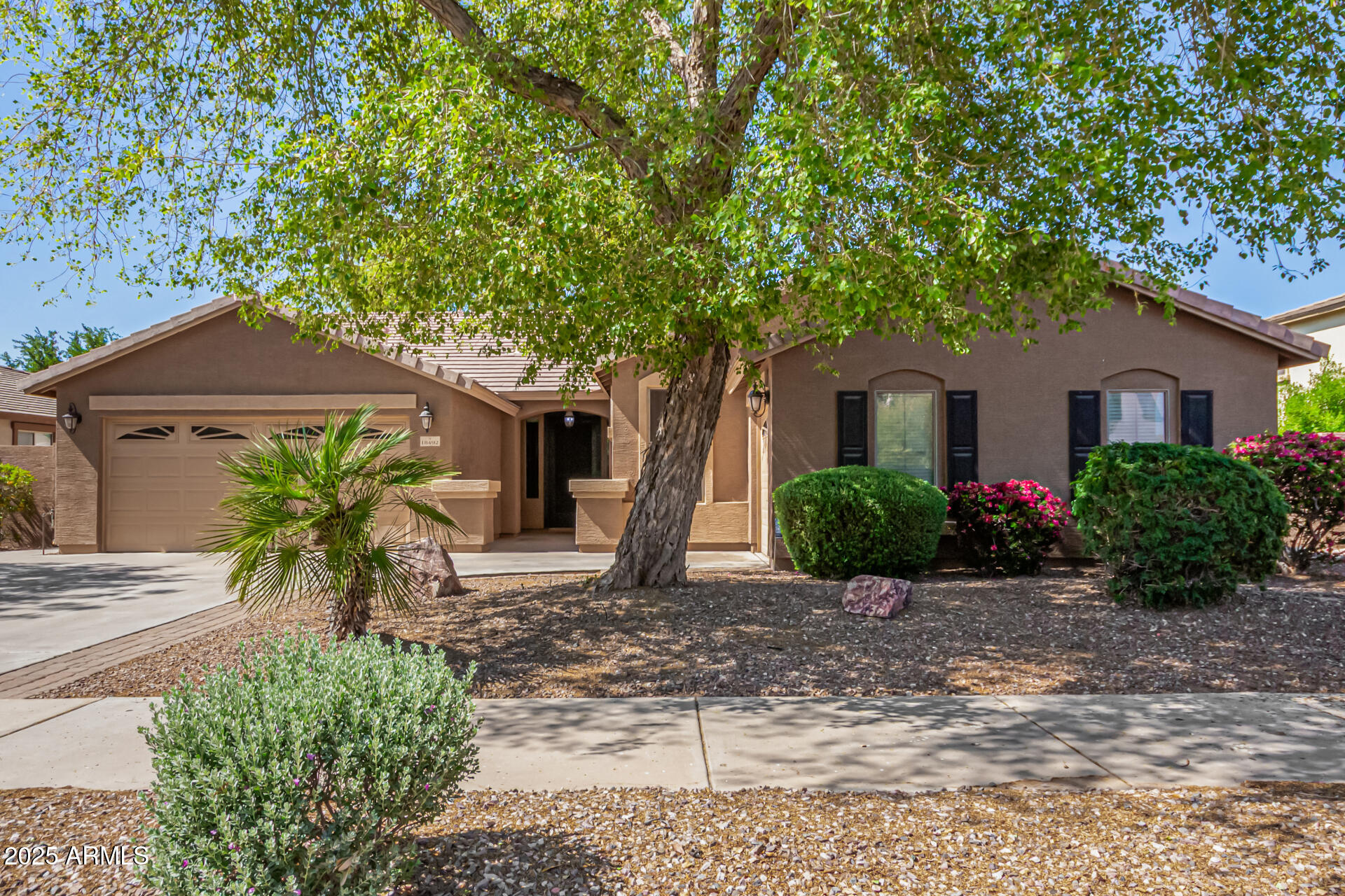 Homes for Sale in Queen Creek Arizona 1 18492 E OAK HILL Lane