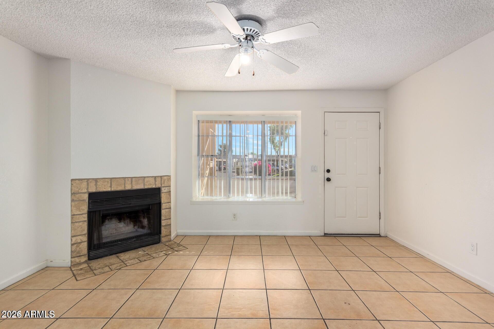 4601 N 102 Avenue 1071