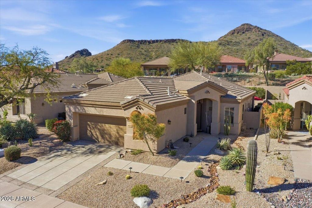 Photo of 9220 N Broken Bow, Fountain Hills, AZ 85268 (MLS # 6970508)