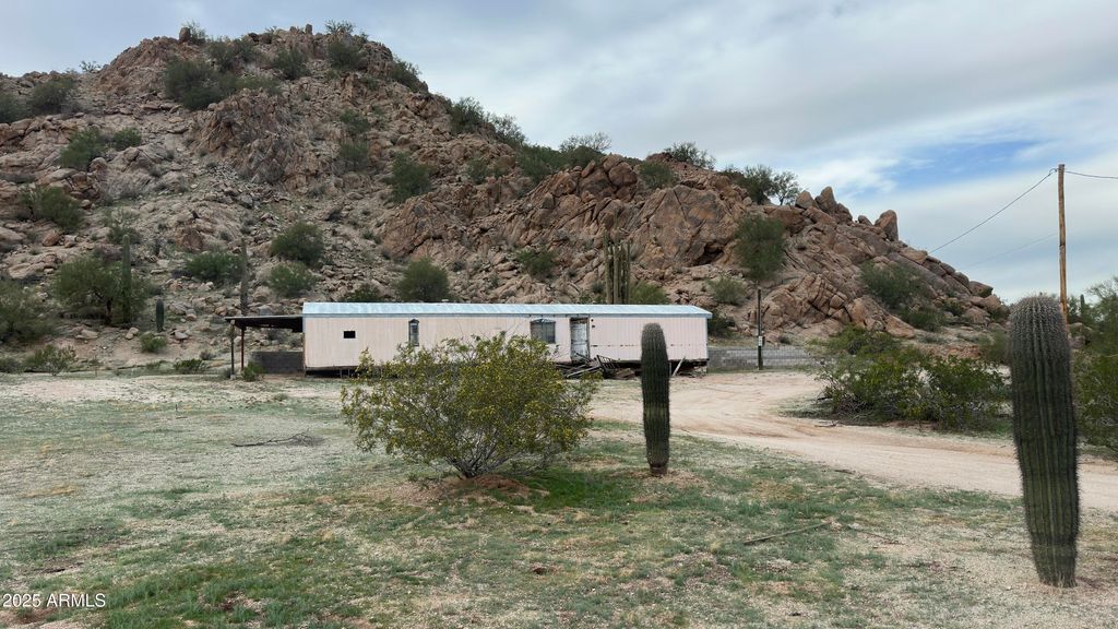 Photo of 310 S Peak Road, Maricopa, AZ 85139 (MLS # 6950649)