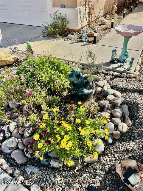 369 S Taylors Trail --