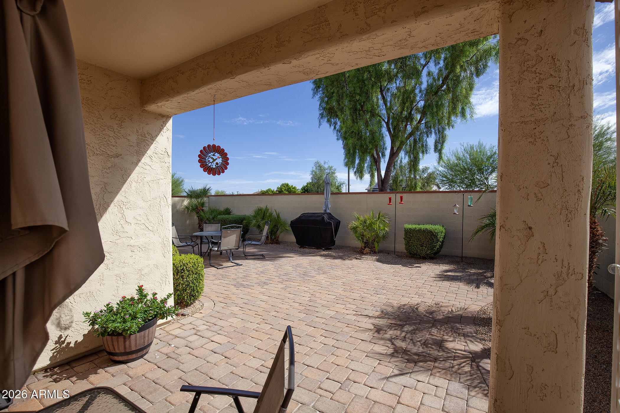 26166 W TONTO Lane