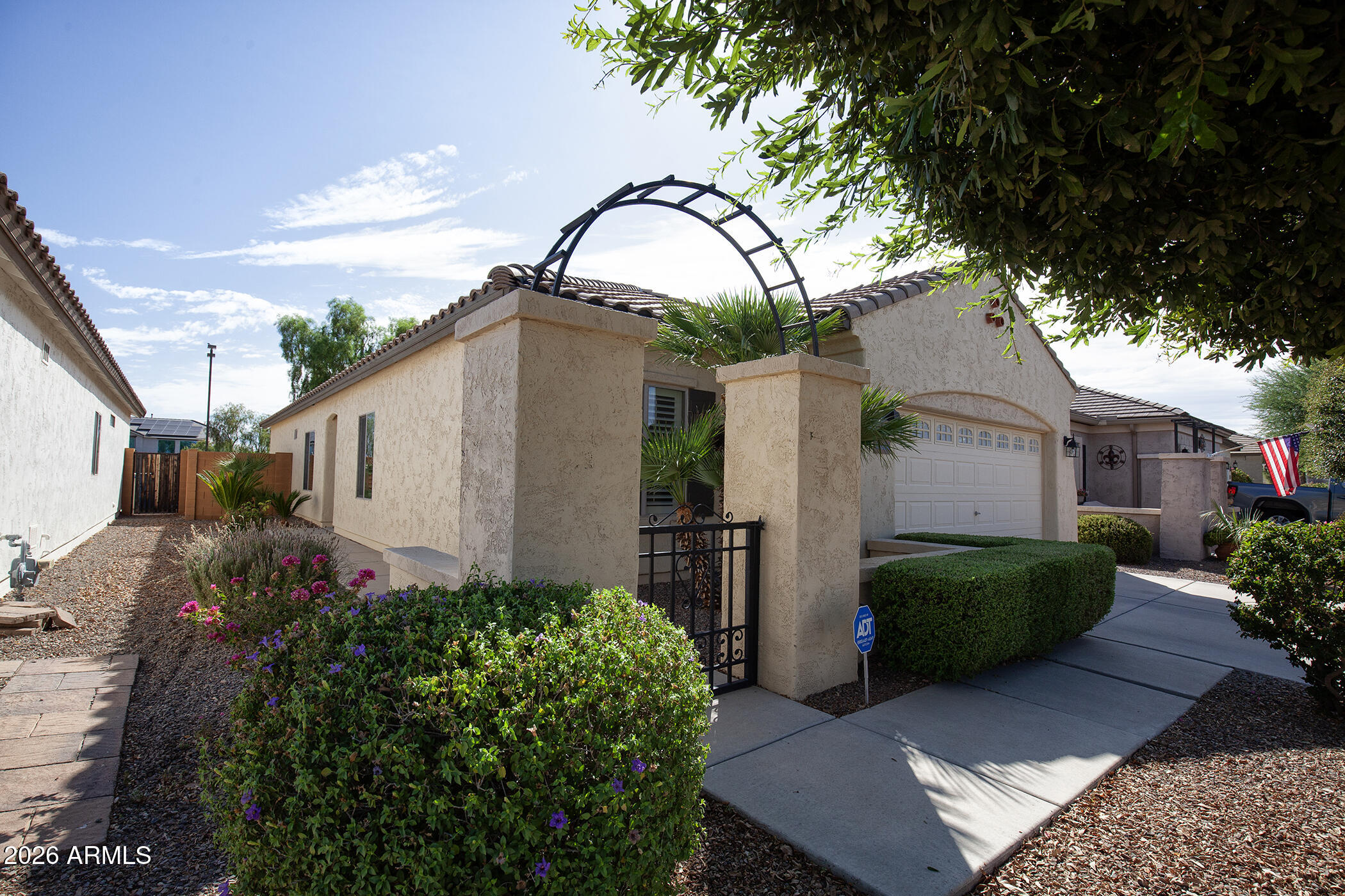 26166 W TONTO Lane