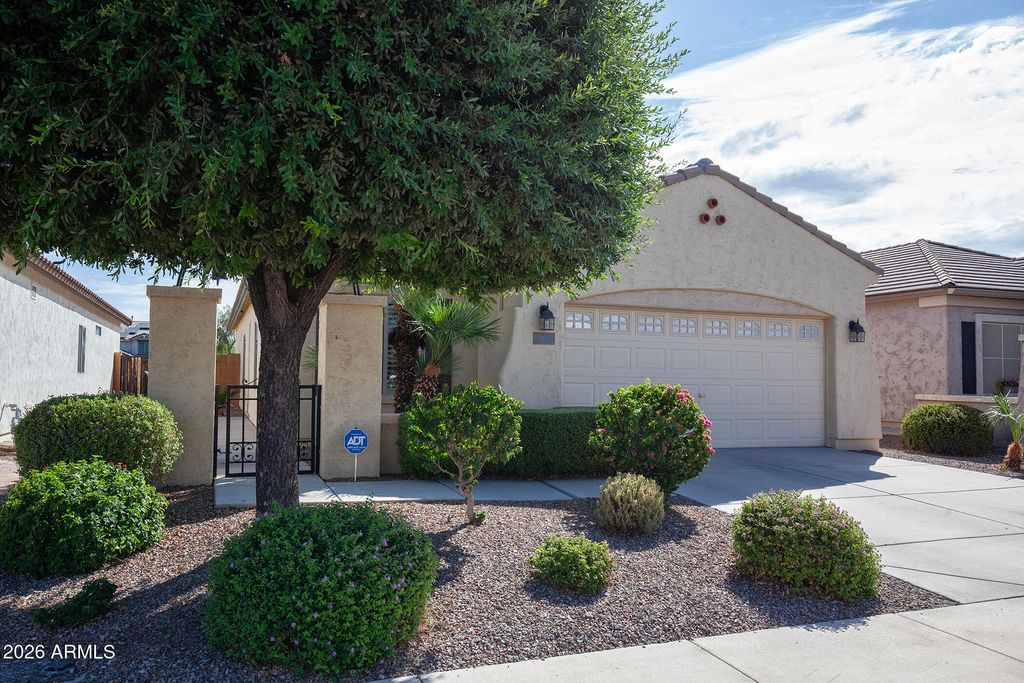 Photo of 26166 W Tonto Lane, Buckeye, AZ 85396 (MLS # 7050725)