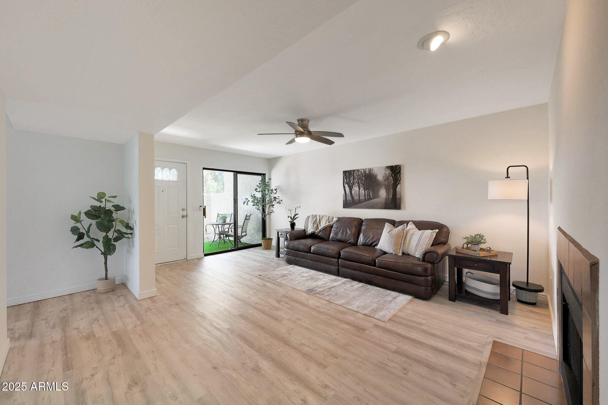 850 S RIVER Drive 1047
