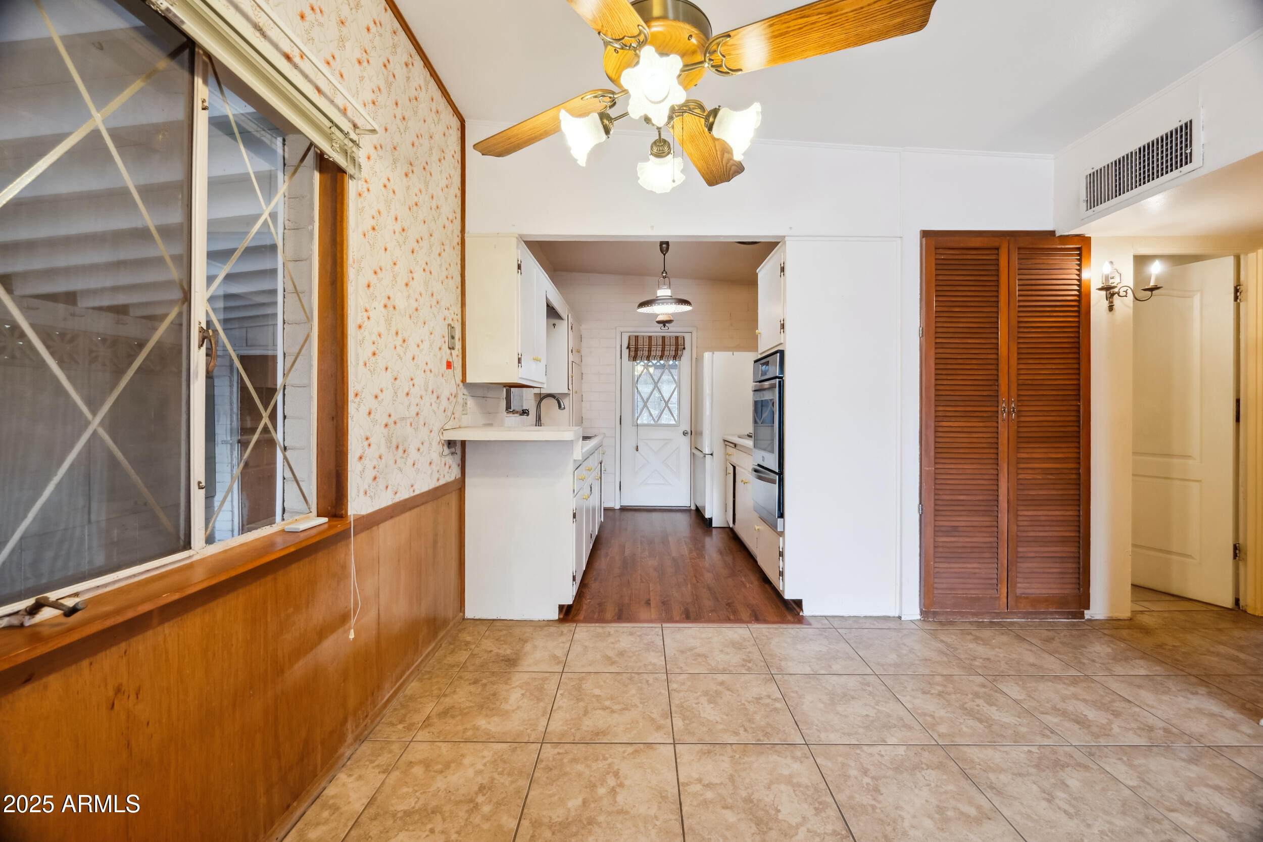 GARDEN CANYON TERRACE - Residential
