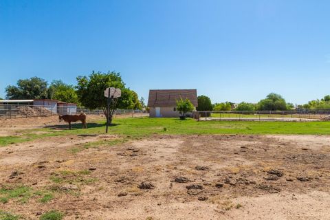 A home in Waddell