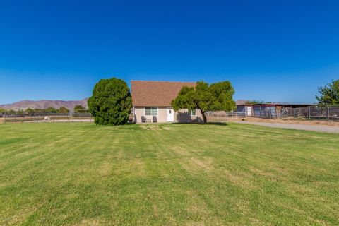 A home in Waddell