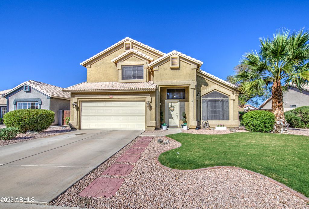 Photo of 2414 S Revolta, Mesa, AZ 85209 (MLS # 6930756)
