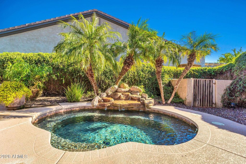 Photo of 5333 S Marigold Way, Gilbert, AZ 85298 (MLS # 6968141)