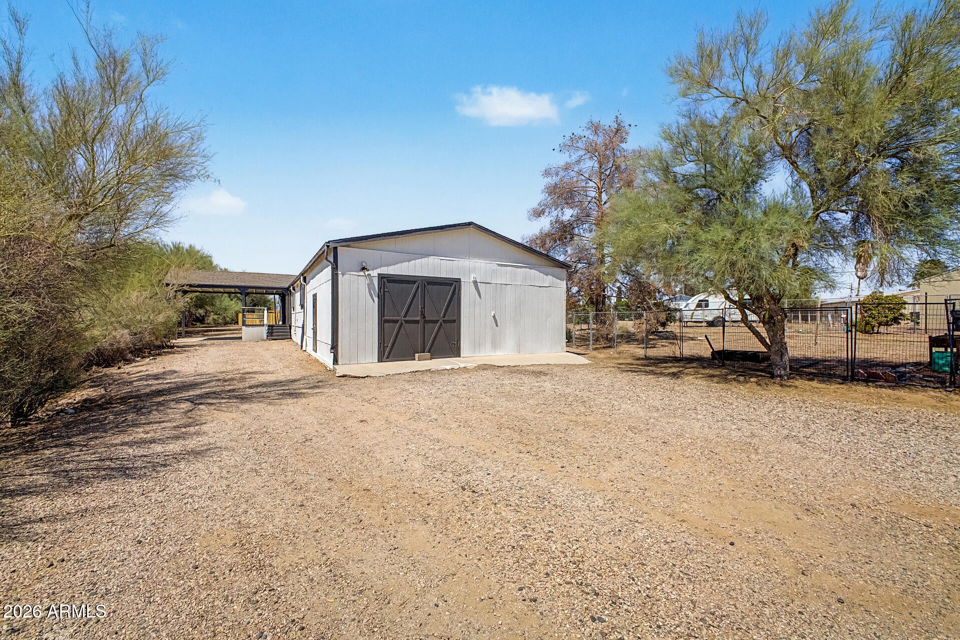 22324 W SUNSHINE Drive