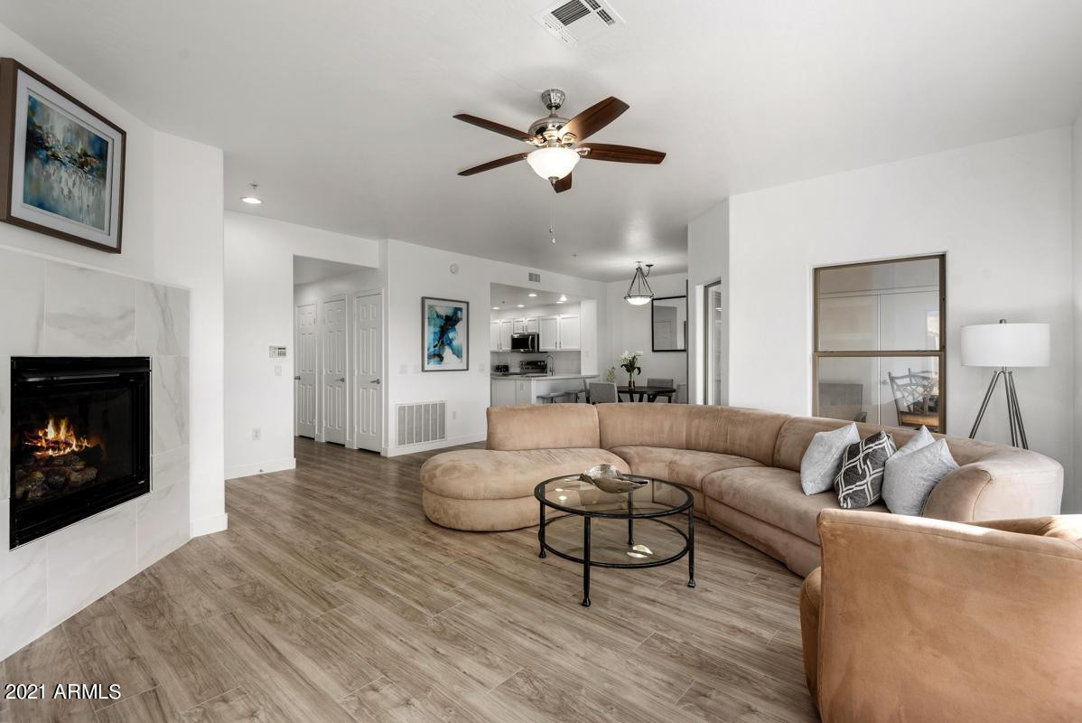 20121 N 76th Street Unit 2003