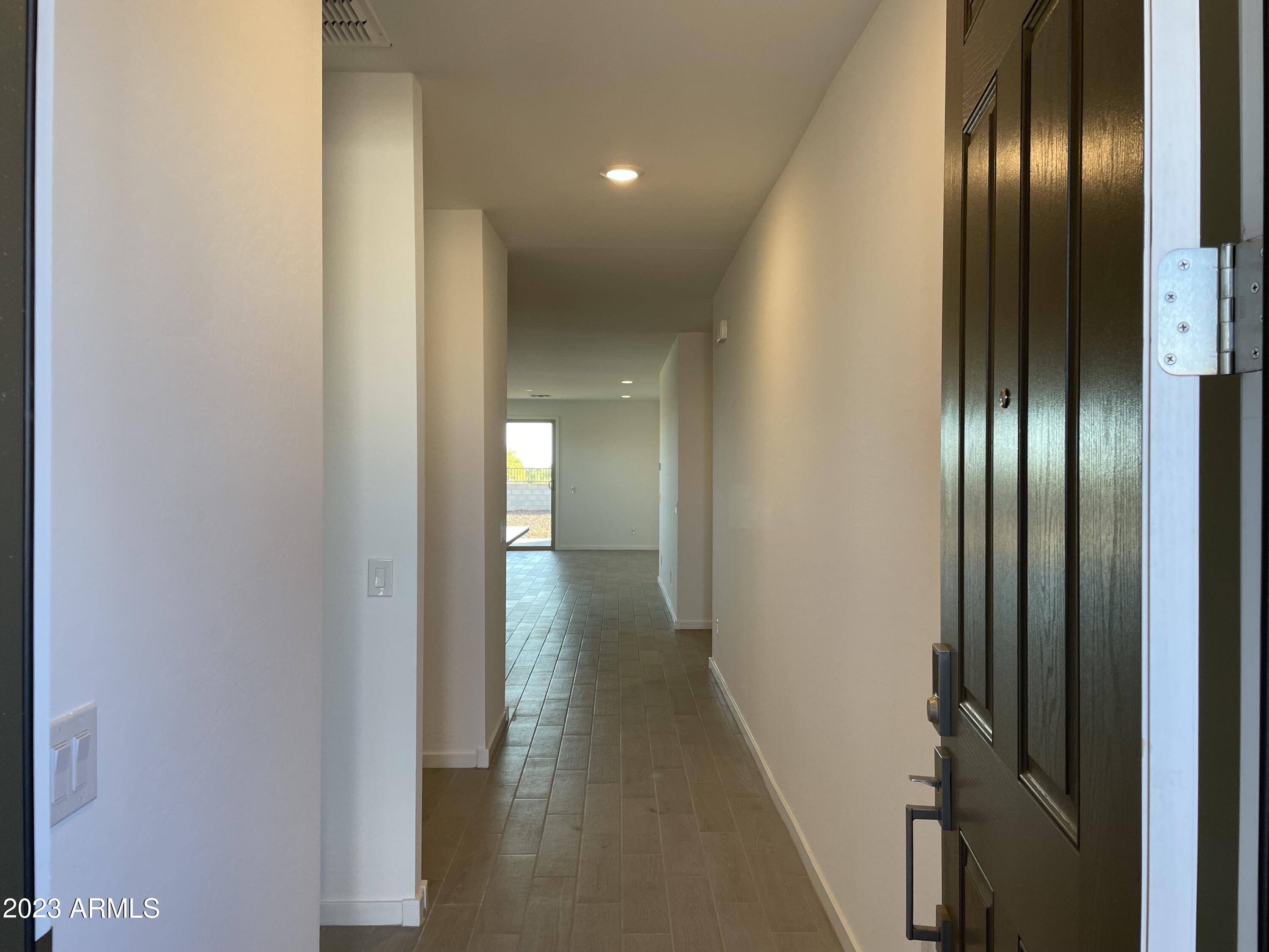 17401 W RED FOX Road