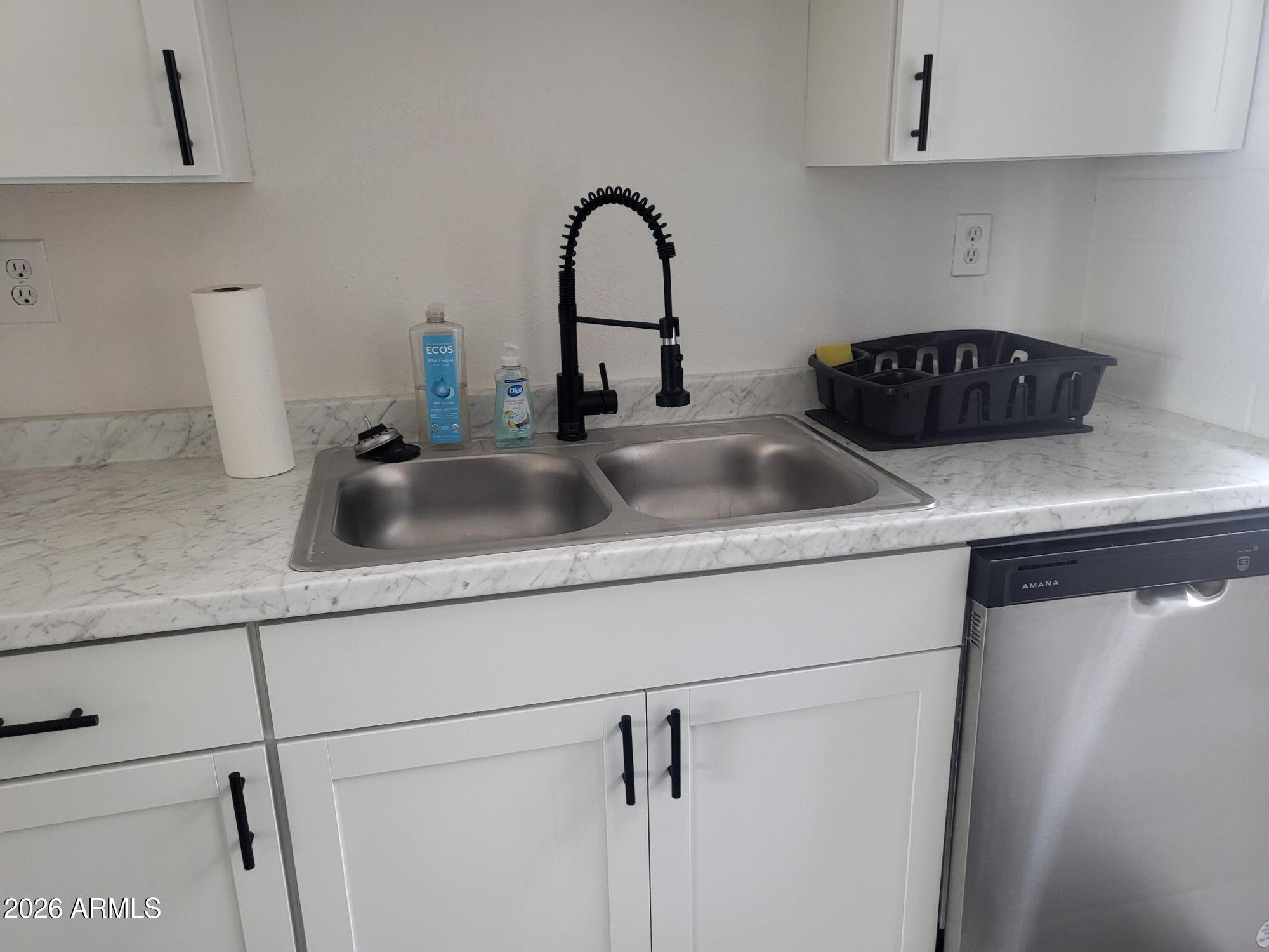 815 N HAYDEN Road B109