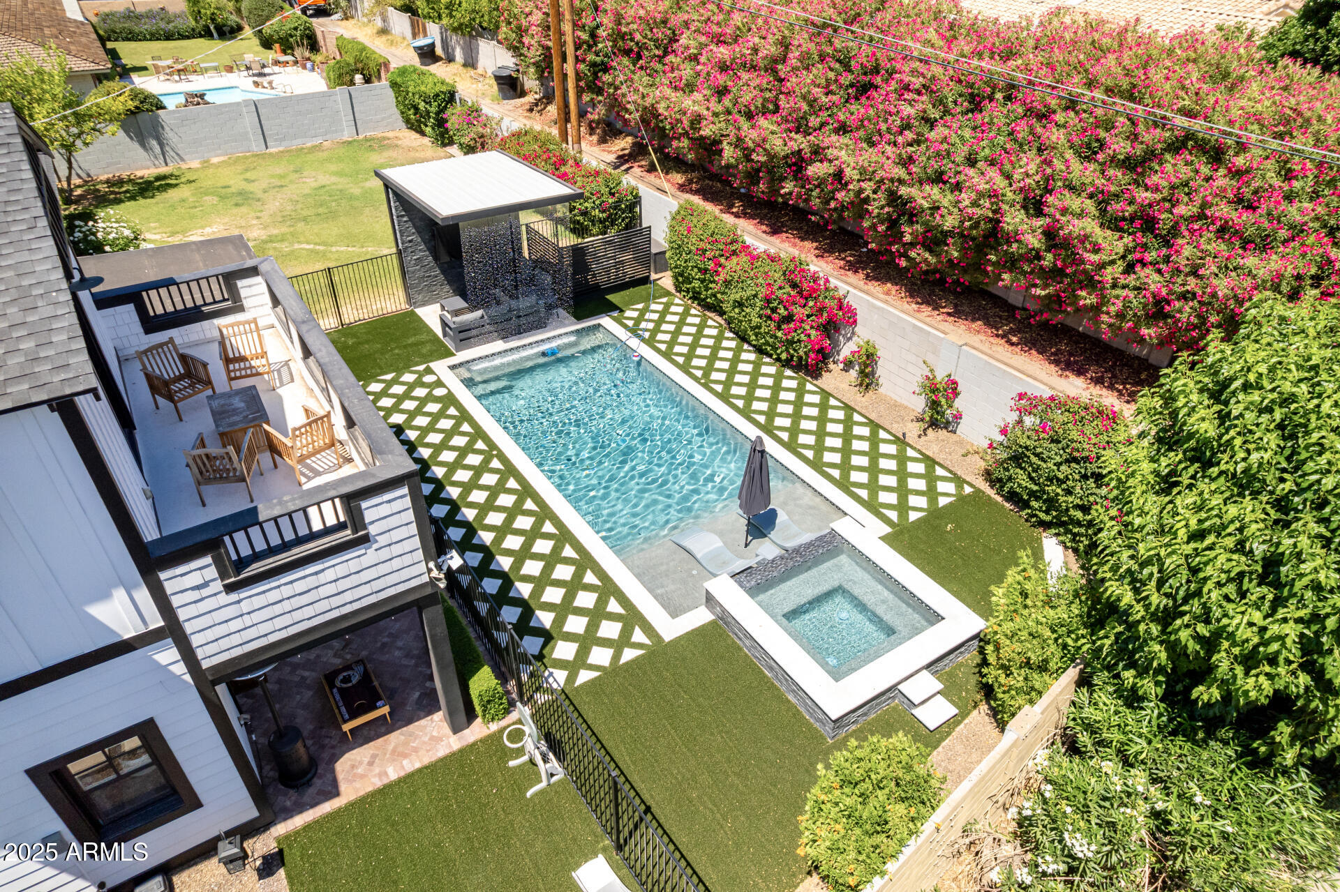 6196 E CALLE CAMELIA --