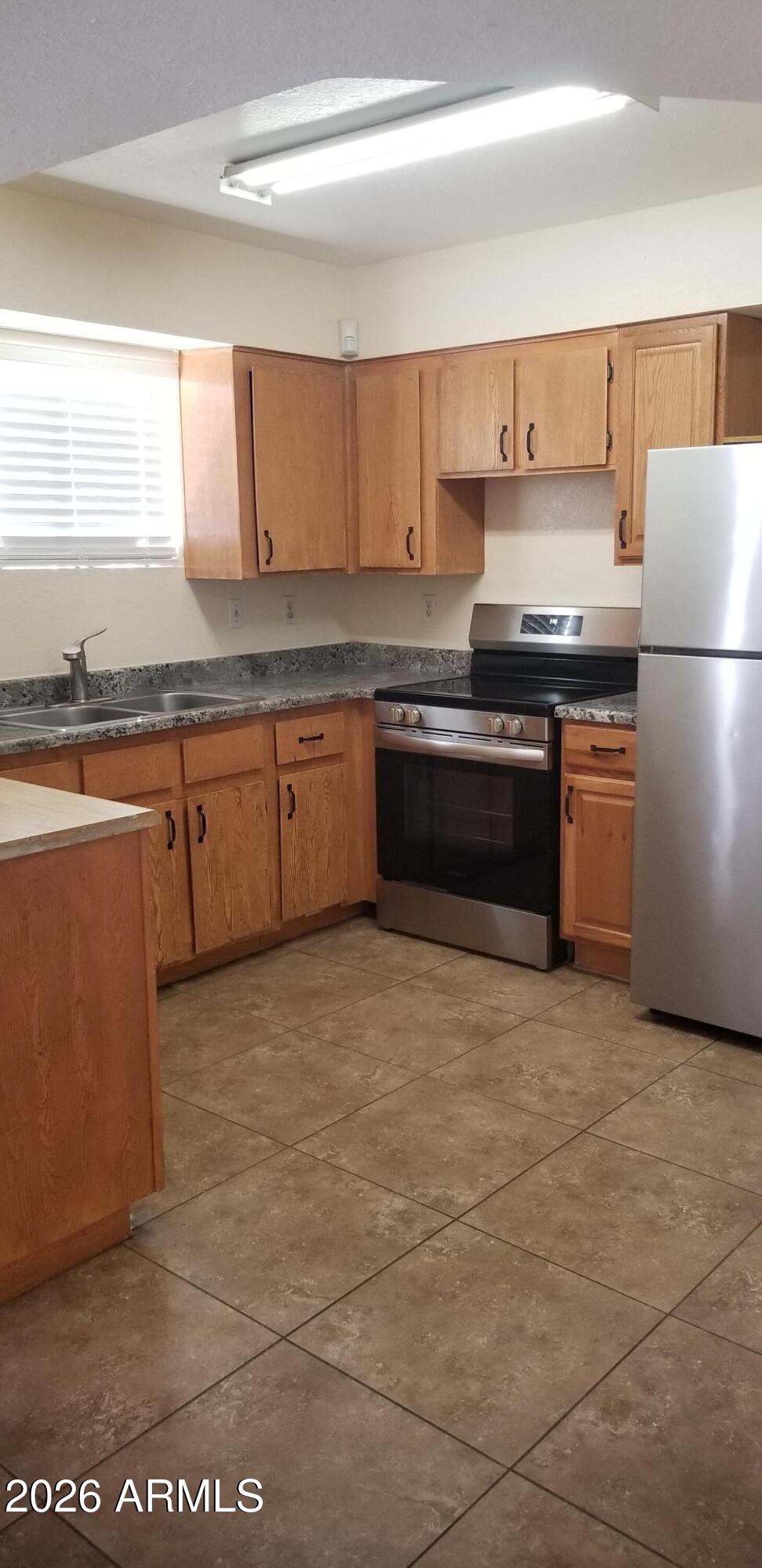 1701 E Pepper Circle Apt 4