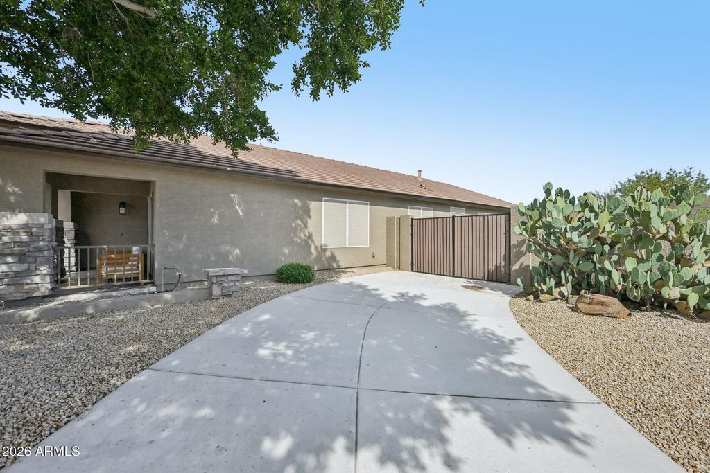 Photo of 20953 N 79th Drive, Peoria, AZ 85382 (MLS # 6992754)