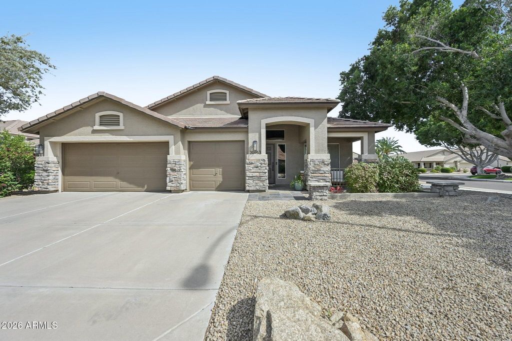 Photo of 20953 N 79th Drive, Peoria, AZ 85382 (MLS # 6992754)