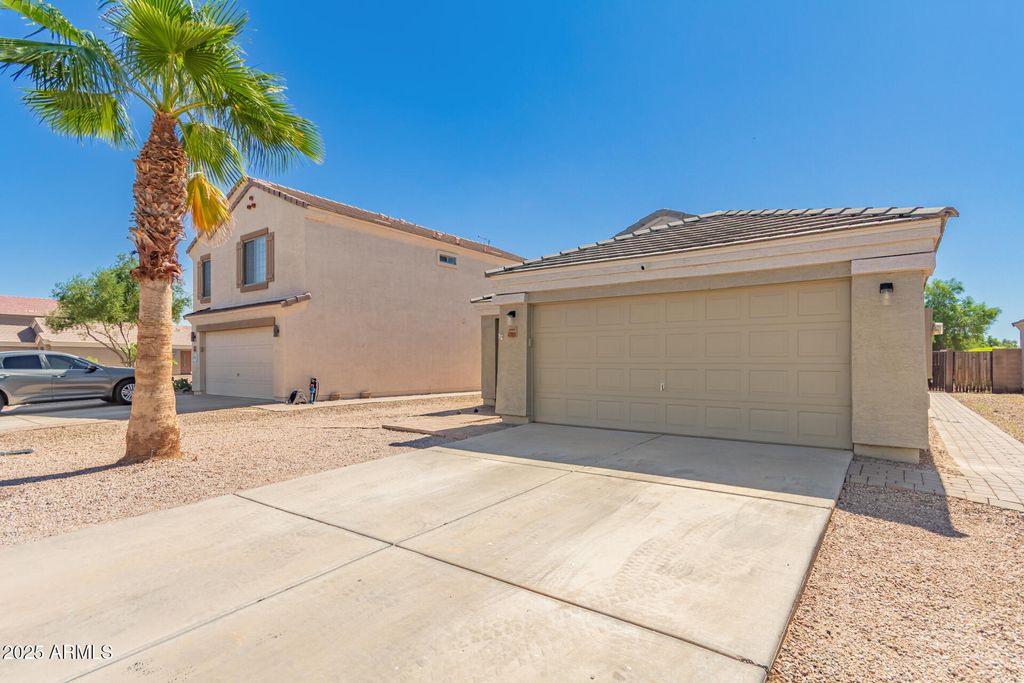 Photo of 43999 W Magnolia Road, Maricopa, AZ 85138 (MLS # 6928954)