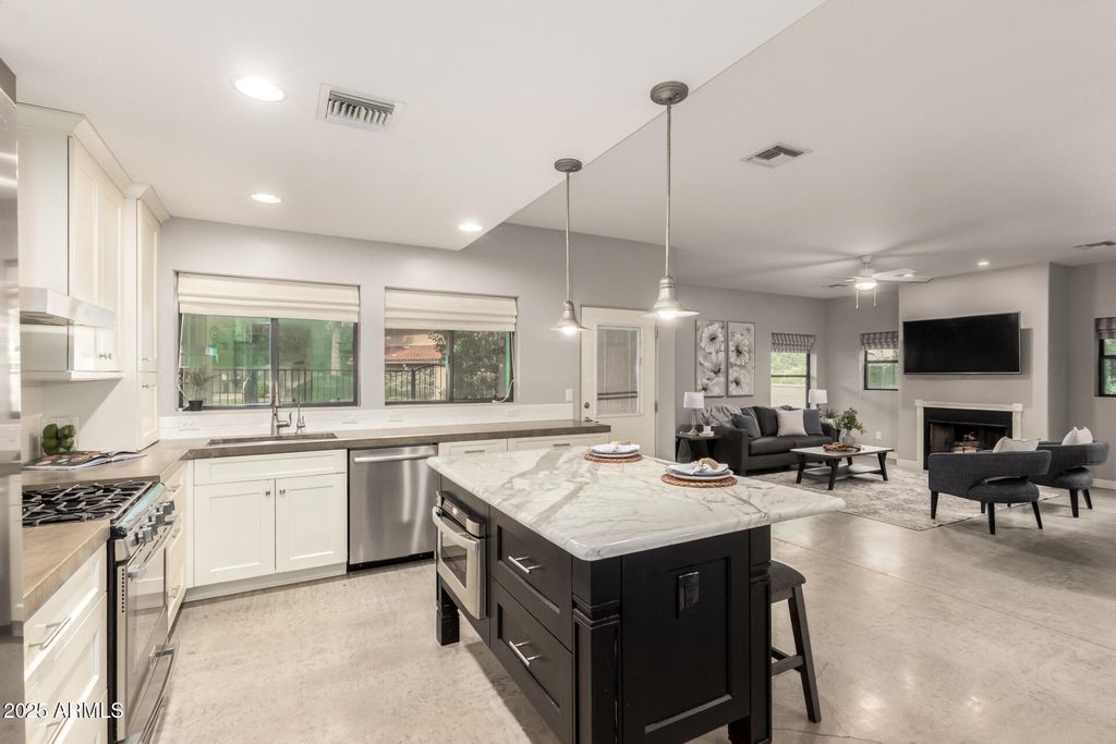 Photo of 943 E Kortsen Road #10, Casa Grande, AZ 85122 (MLS # 6921433)