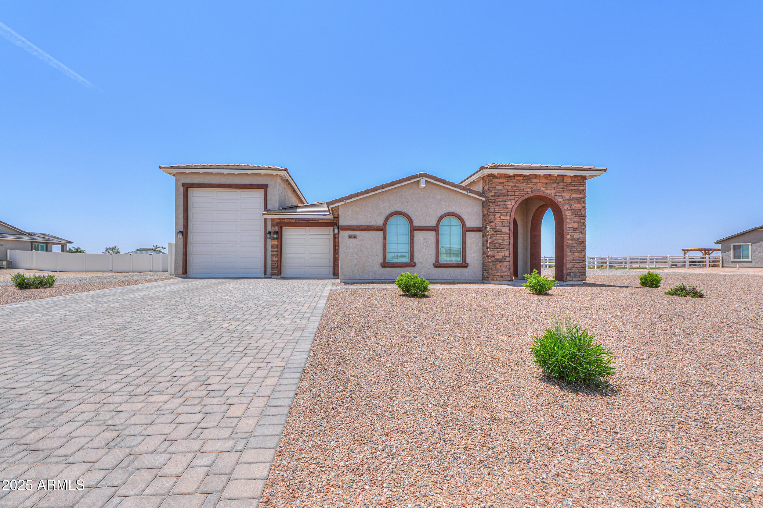 6608 N CIMA VISTA Drive