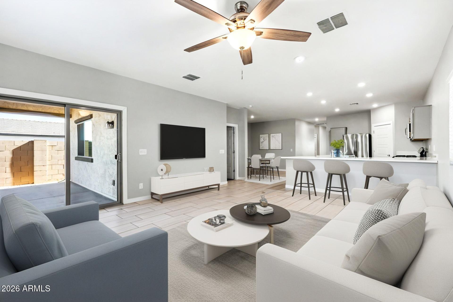 35236 W SANTA MONICA Avenue