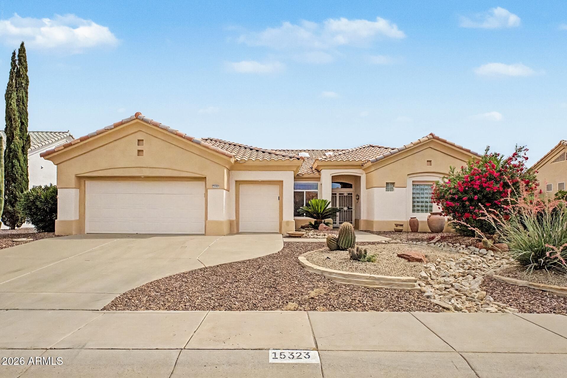 15323 W ROBERTSON Drive