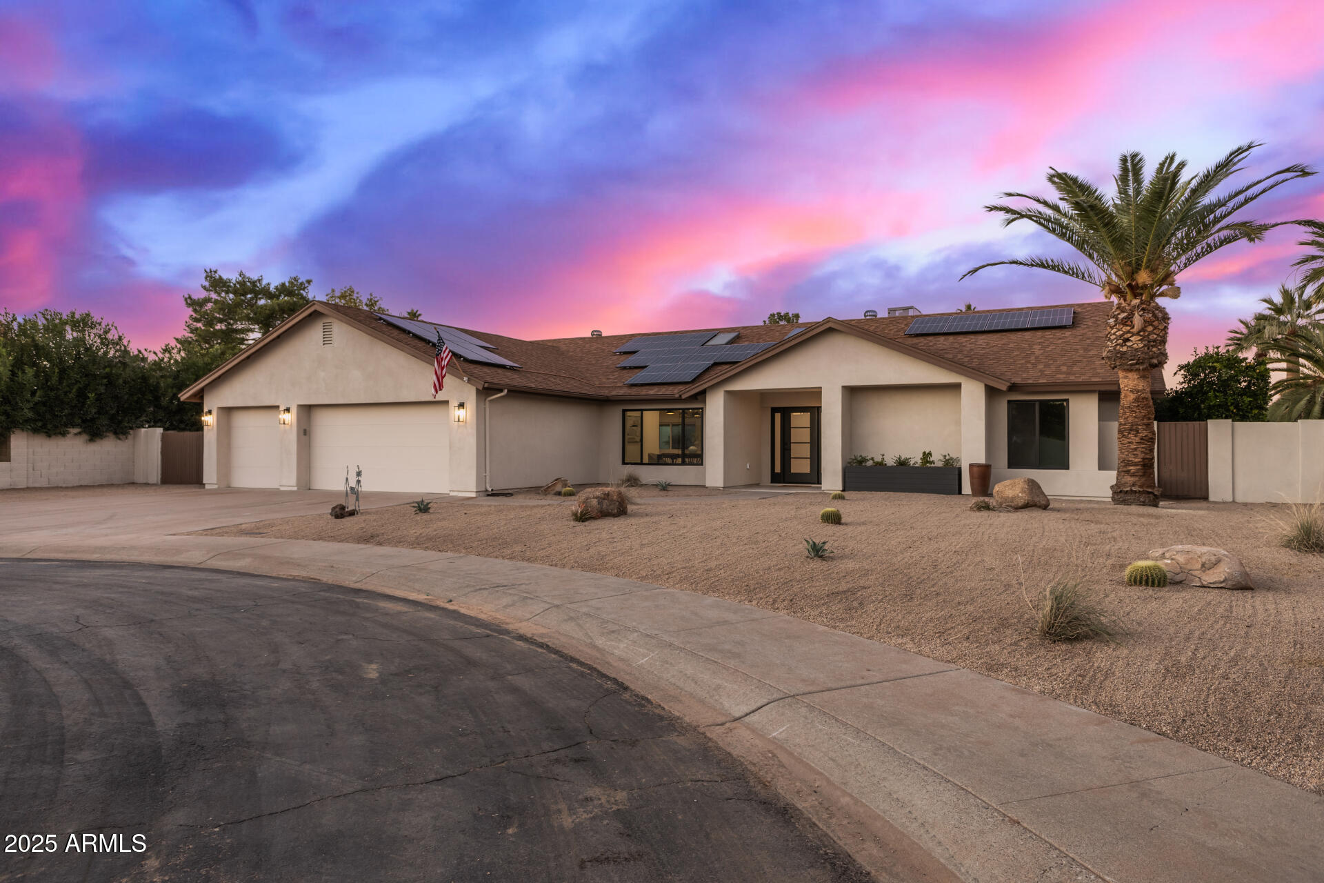 6118 E BLANCHE Drive