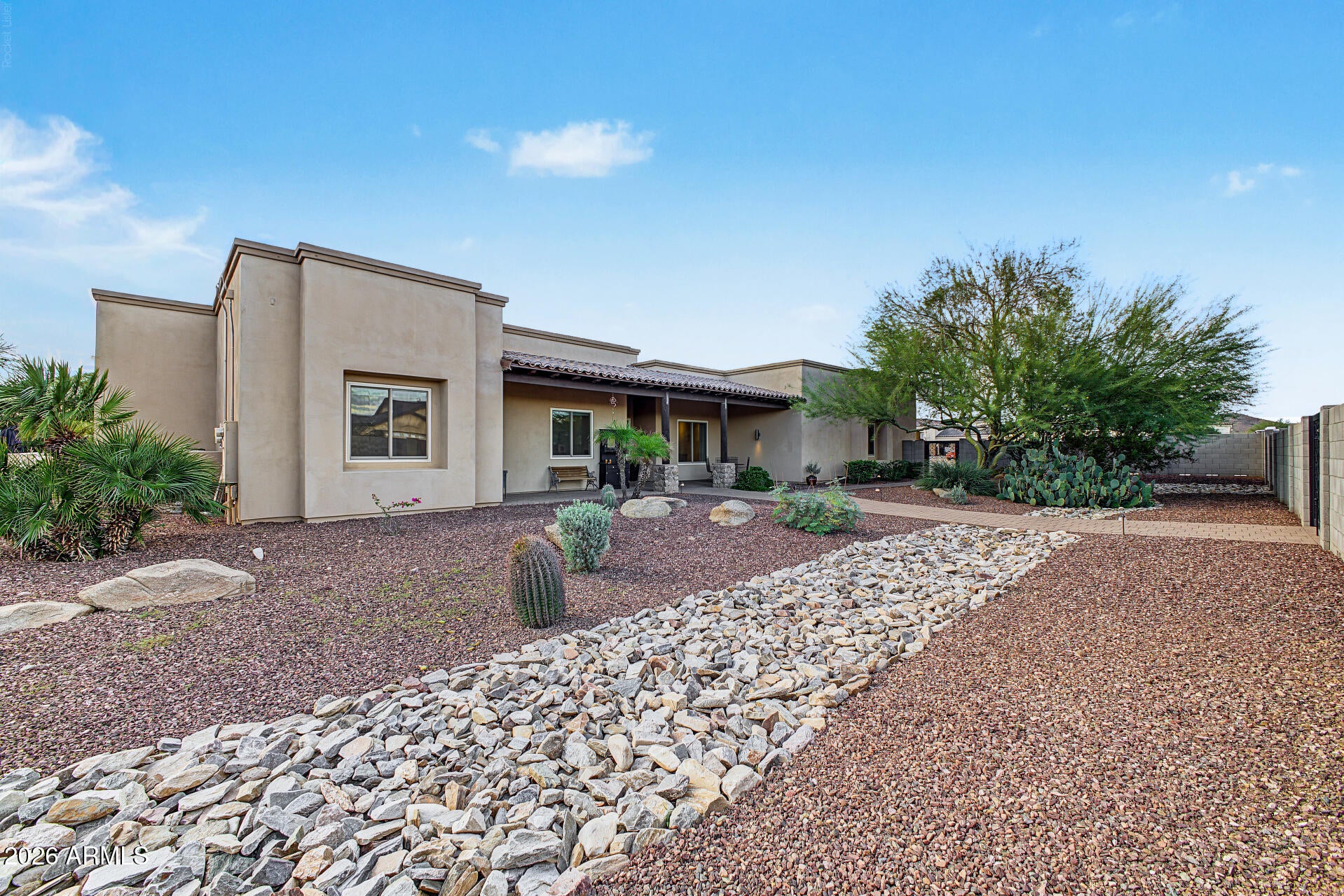 1607 W Parsons Road