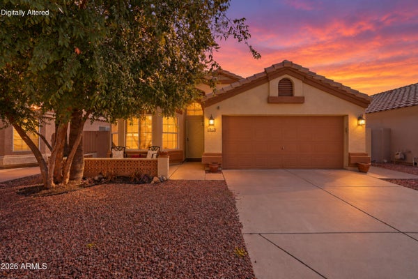 1513 W SHELLFISH DR, GILBERT, AZ 85233 - Image bde61a4df402eac7fa5ec1950dc20b47/1868139564
