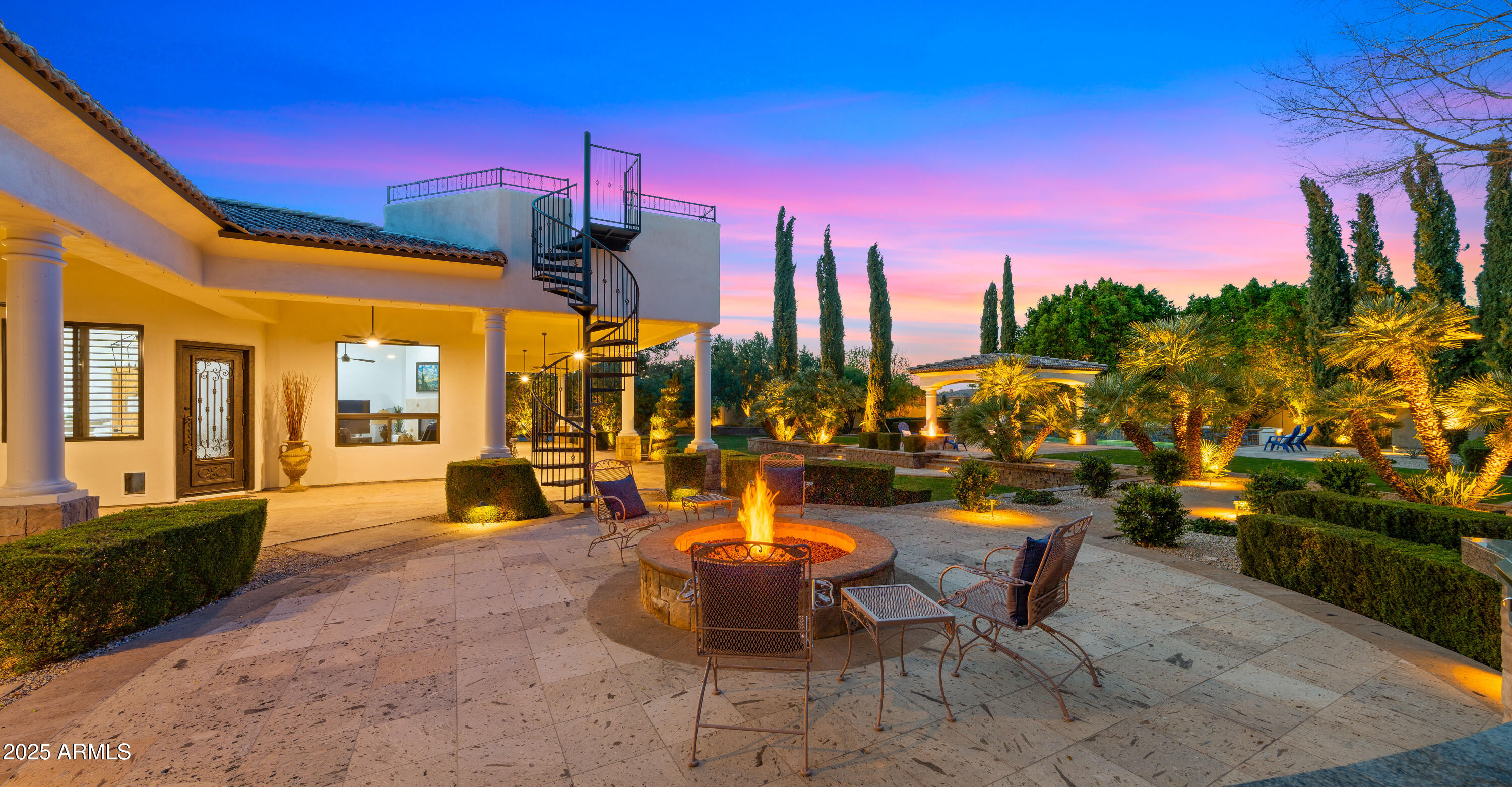 2174 E AVENIDA DEL VALLE Court