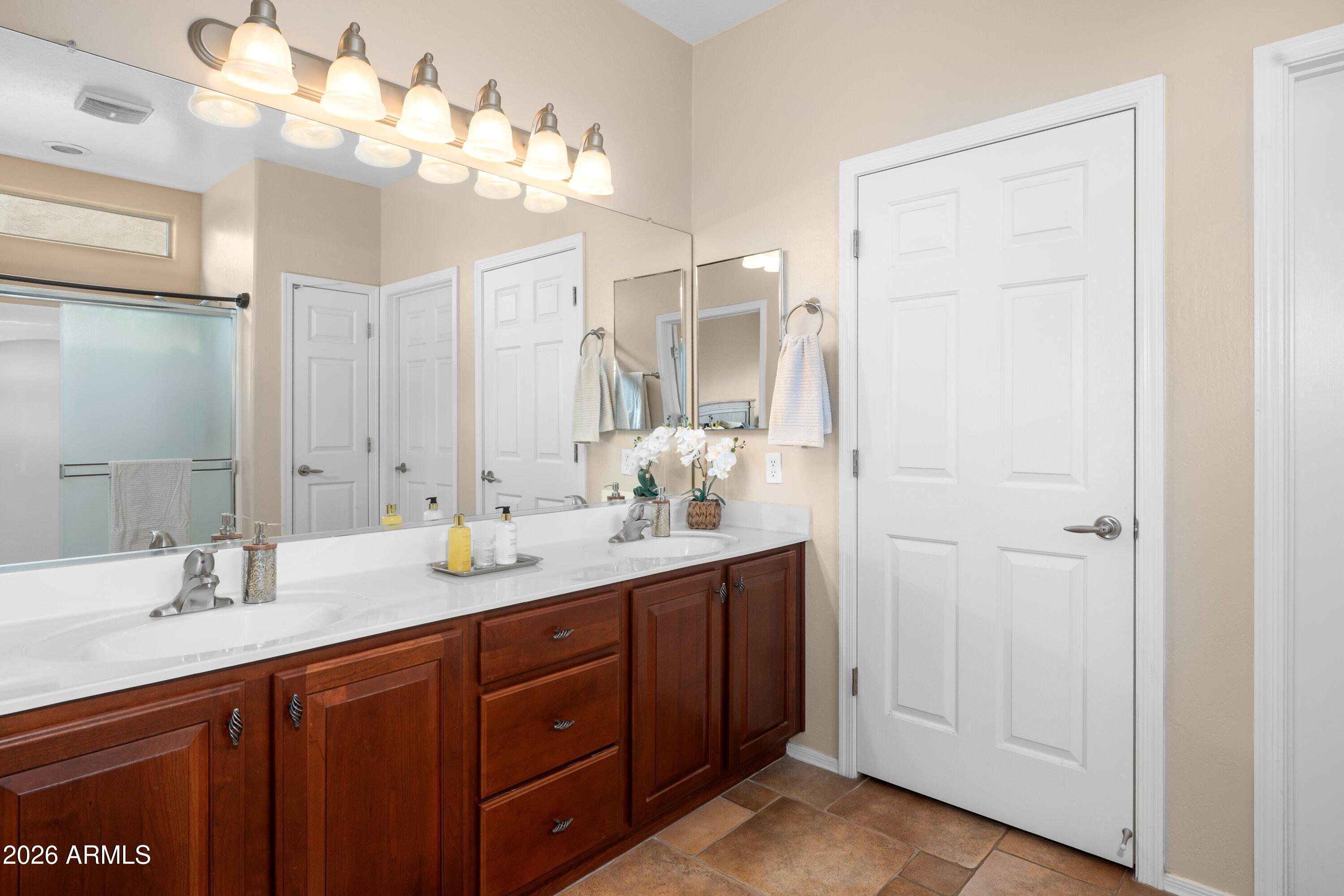 PERALTA TRAILS UNIT III-A - Residential